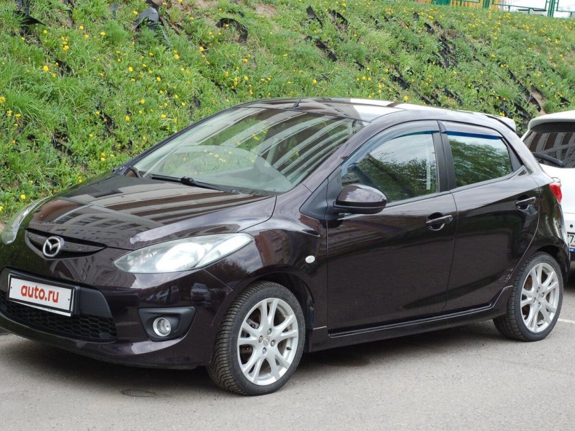 Mazda 2 2008
