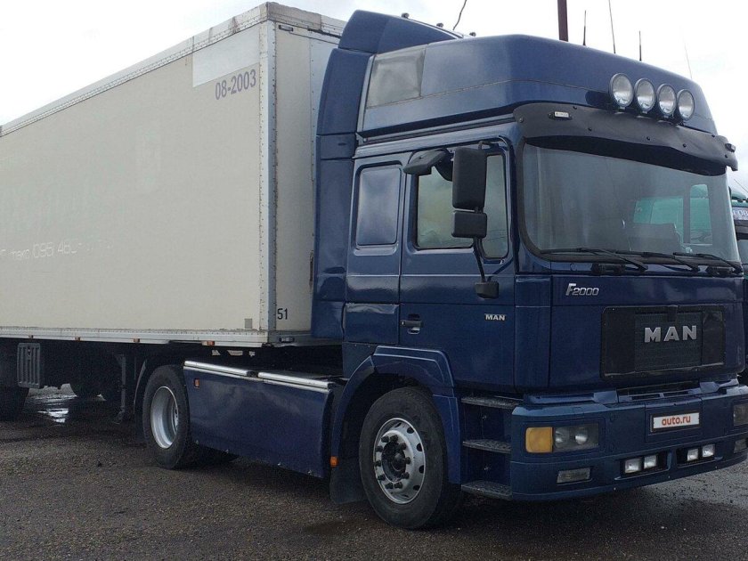 Ман ф2000 Командор