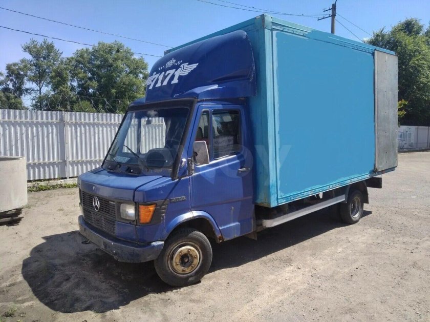 Мерседес 410d