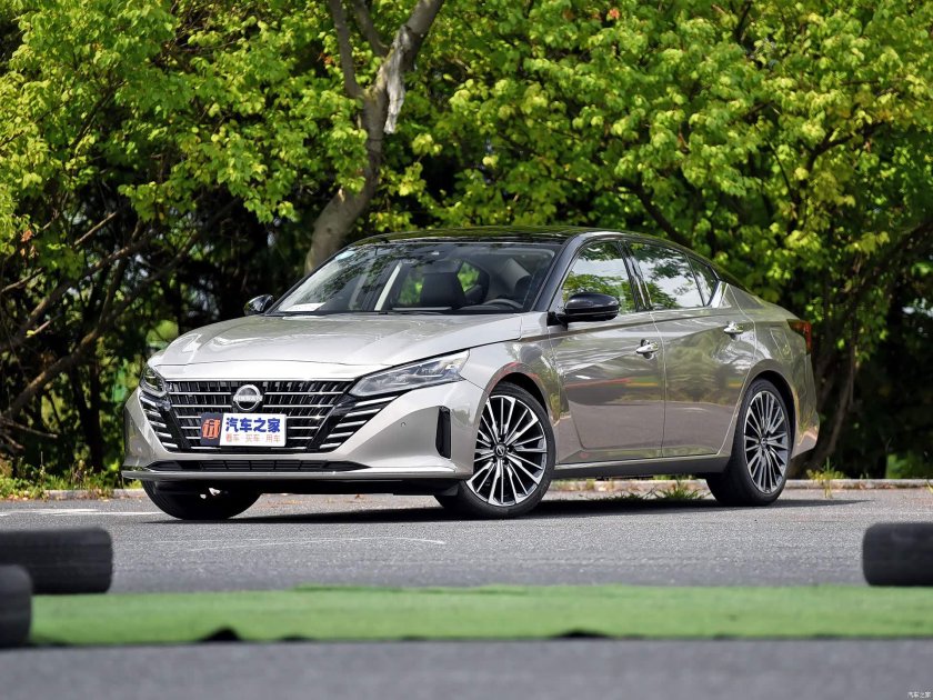 Ниссан Теана 2023