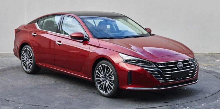 Nissan Teana 2022