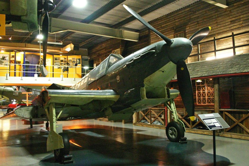 Палубный истребитель Fairey Fulmar