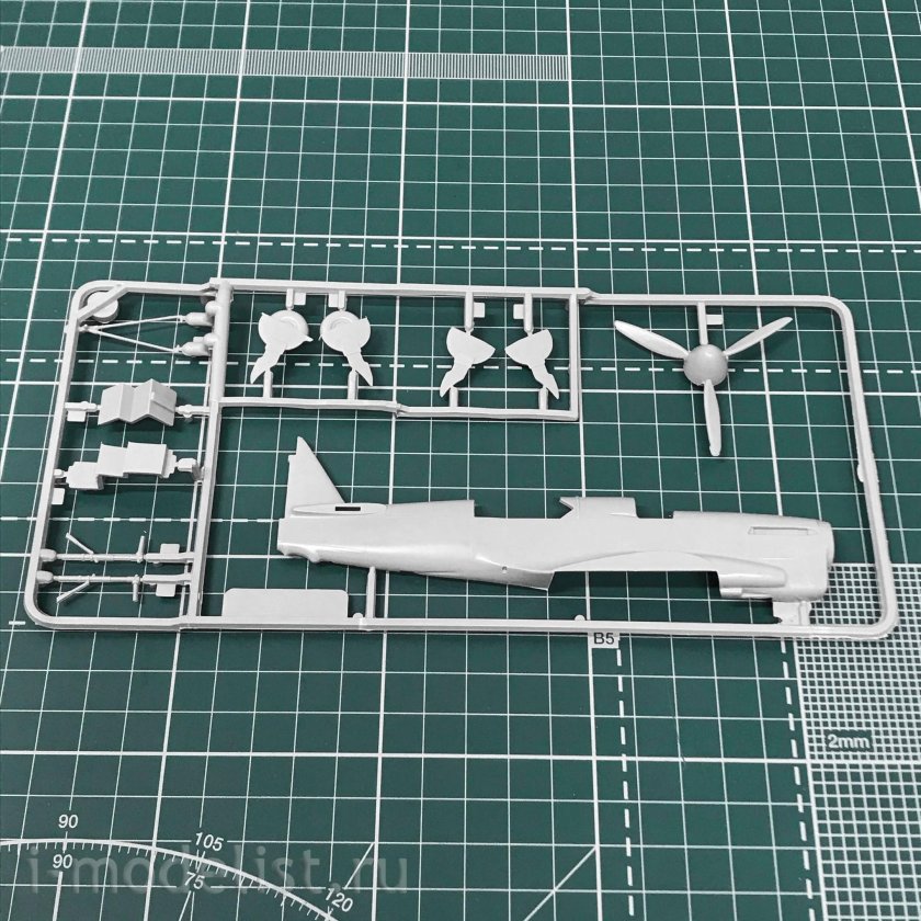 72014 Ark-models 1/72 палубный истребитель Файрфлай