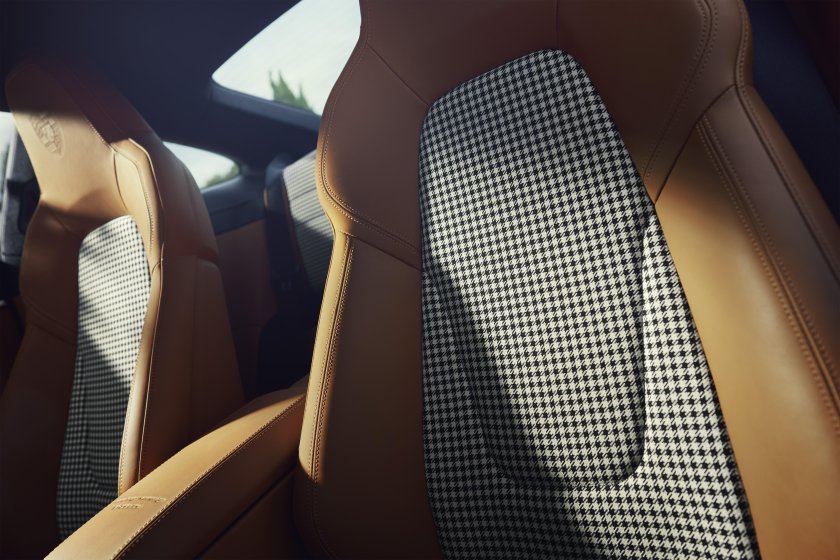 Porsche 911 Sport Classic 2022