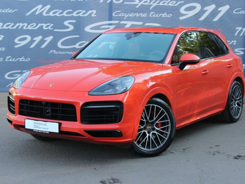 Порше Кайен оранжевый