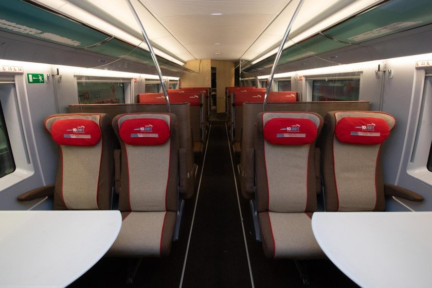 Сапсан эконом 2с