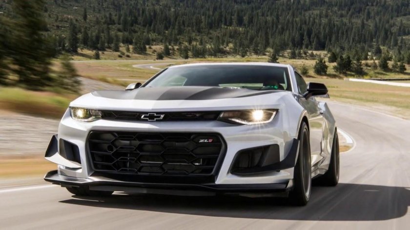 Шевроле Камаро zl1 2022