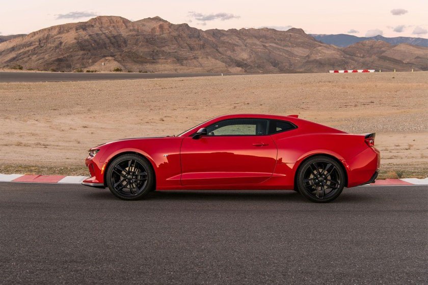 Камаро zl1 1le