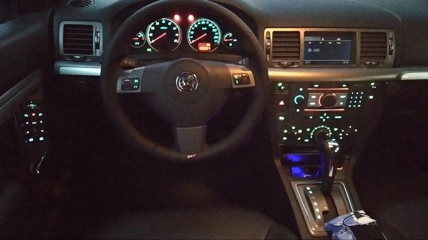 Пересвет салона Опель Вектра с