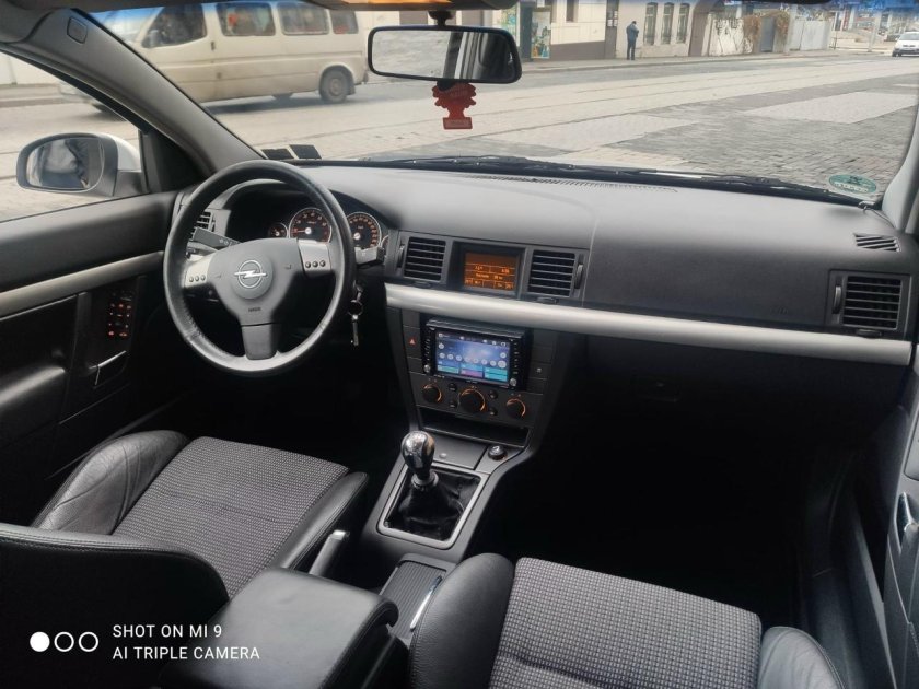 Опель Вектра 2002 салон