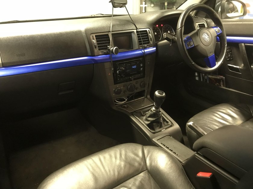 Opel Vectra OPC салон