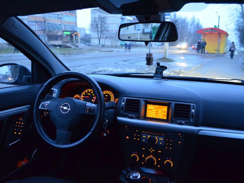 Opel Vectra 2008 салон