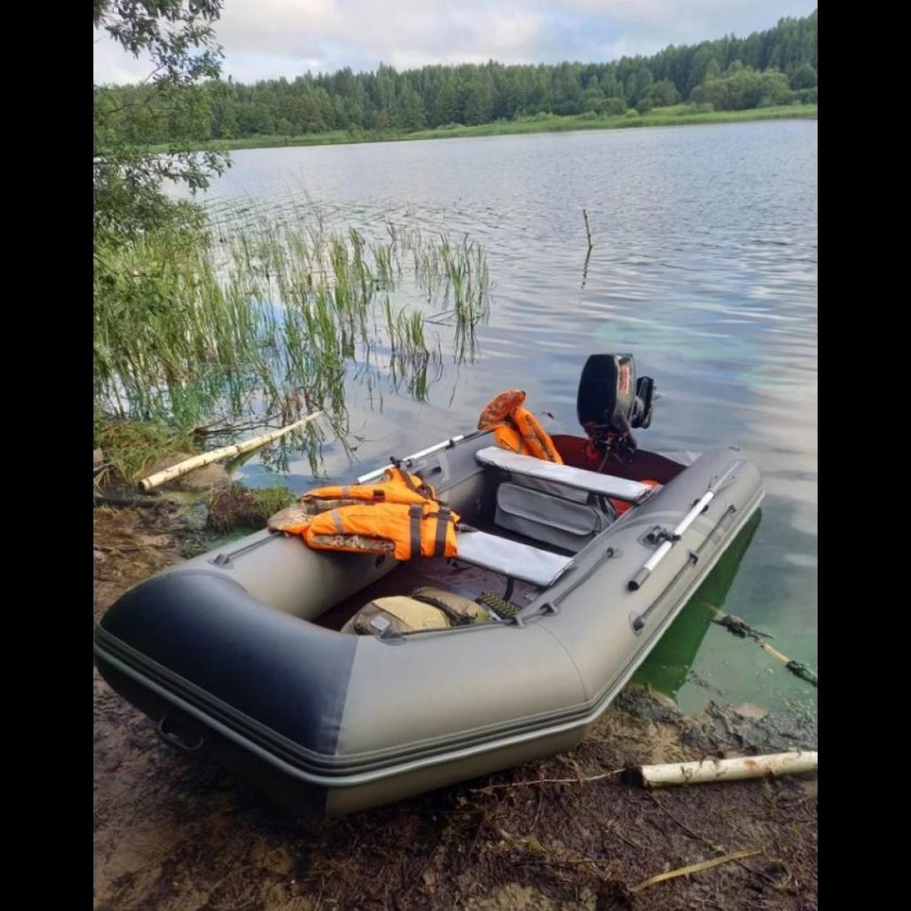 Лодка ПВХ под мотор 9.9