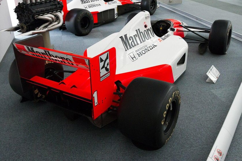 MCLAREN Honda mp4/4
