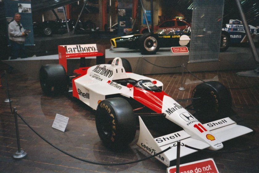 MCLAREN mp4/4 Prost