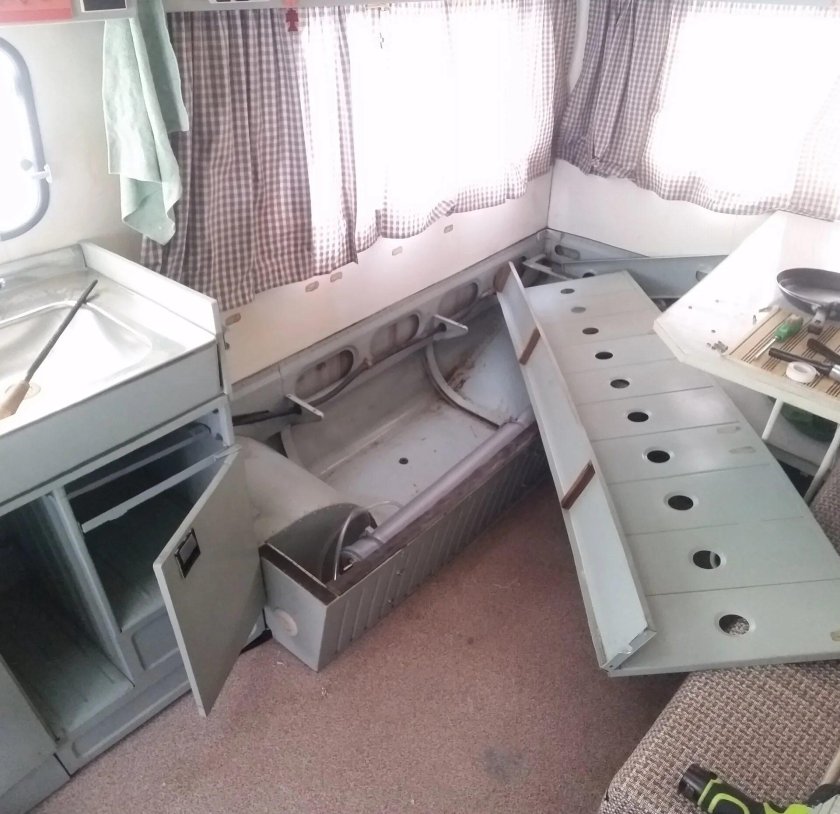 Прицеп-дача РВЗ 8120