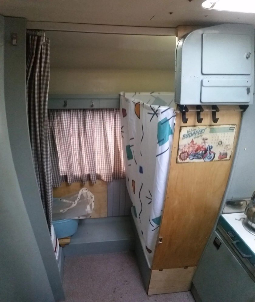 Прицепы Росвертол 8120а