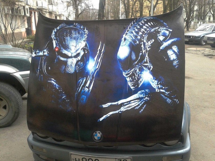 Аэрография на авто хищник