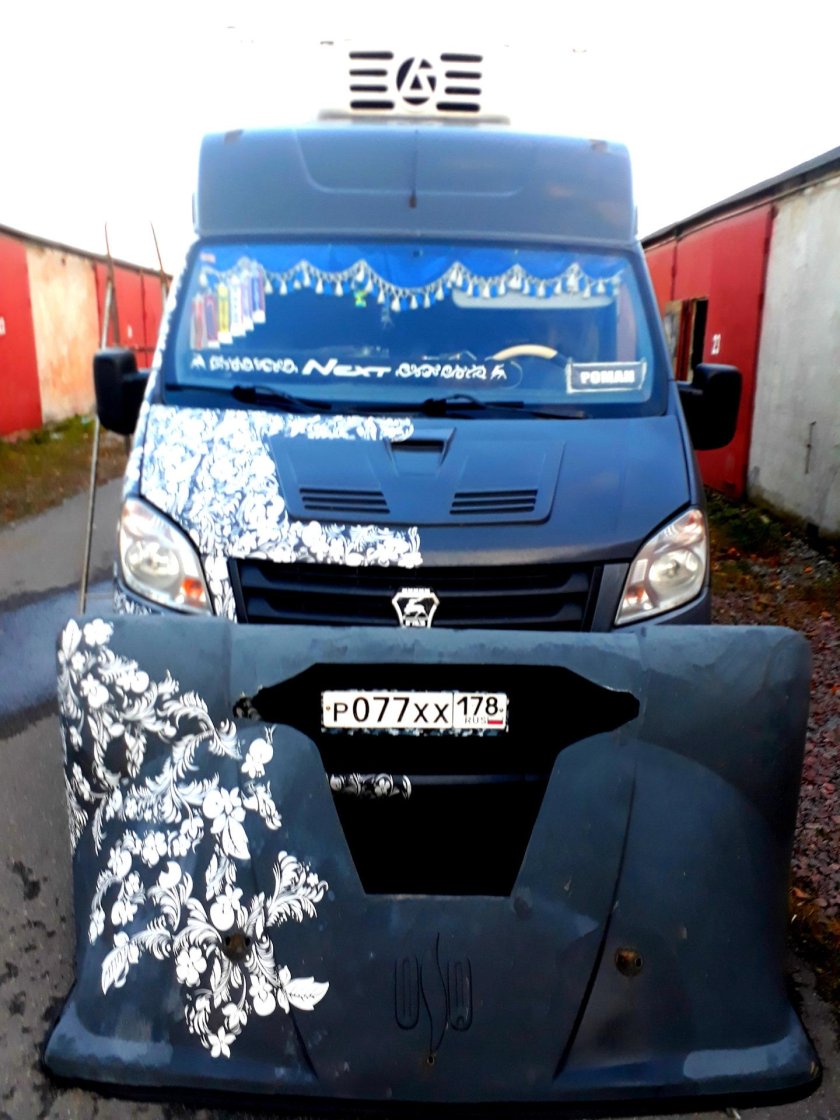 Наклейки на лобовые Газель Некст