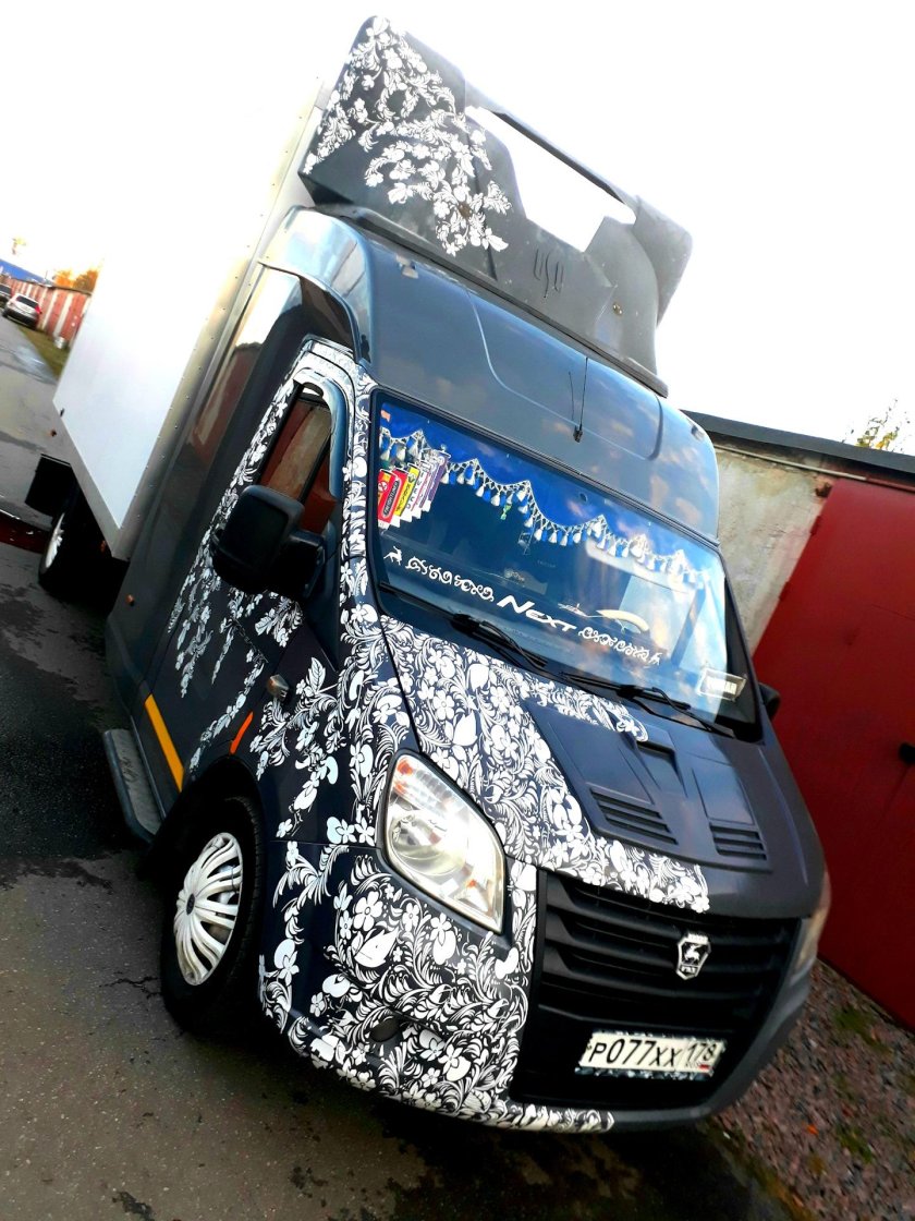 Обтекатель на капот Газель Некст