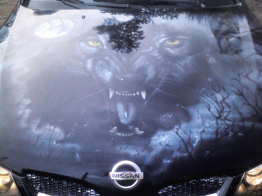 Аэрография волка на авто