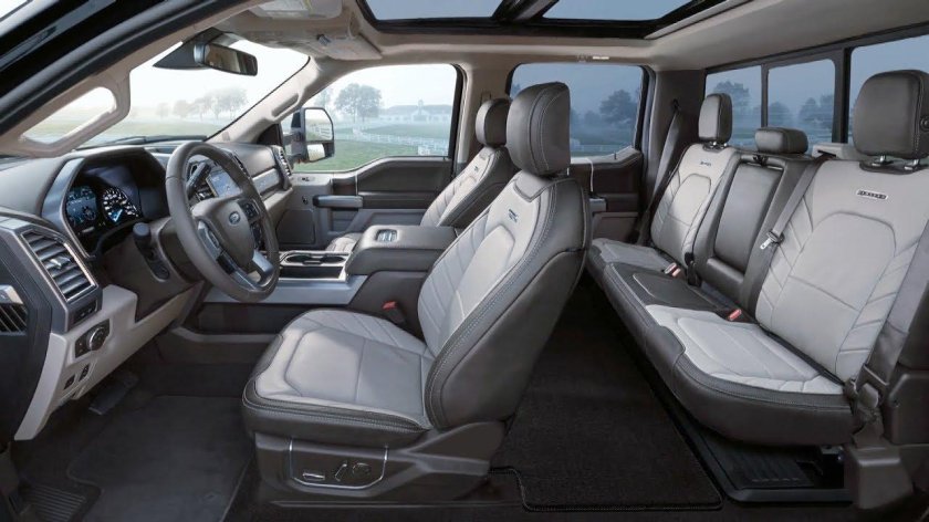 Ford f150 Raptor Interior