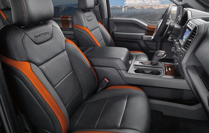 Ford Raptor 2020 салон