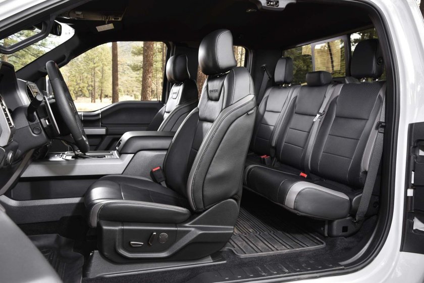 Ford Raptor 2020 салон