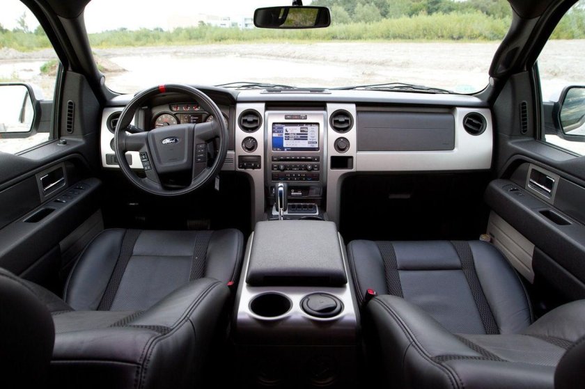 Ф 150 Раптор салон