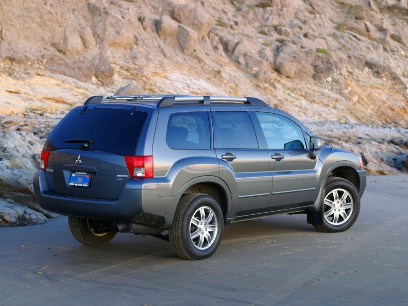 Mitsubishi Endeavor 3.8