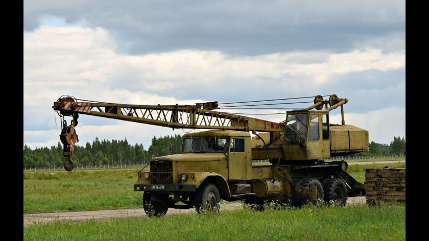 КРАЗ 257 кран