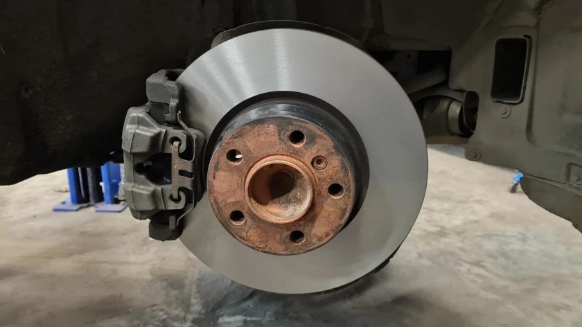 Проточка тормозного диска