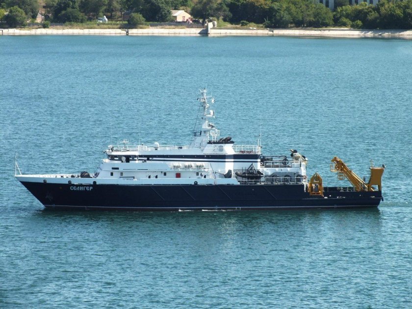 Корабль Ладога проект 11982