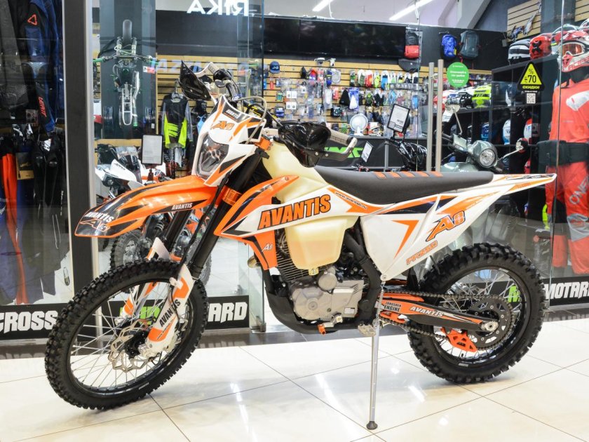 Мотоцикл Avantis Enduro 250 Carb (pr250/172fmm-5 Design KT черный) KKE С ПТС