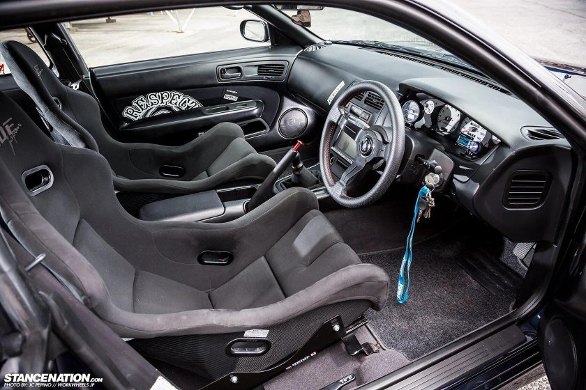 Nissan Silvia s14 Interior