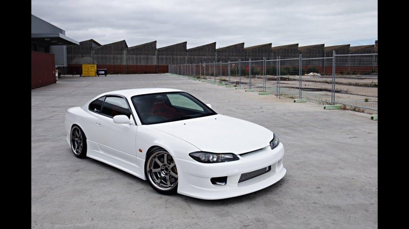 Ниссан Сильвия s15