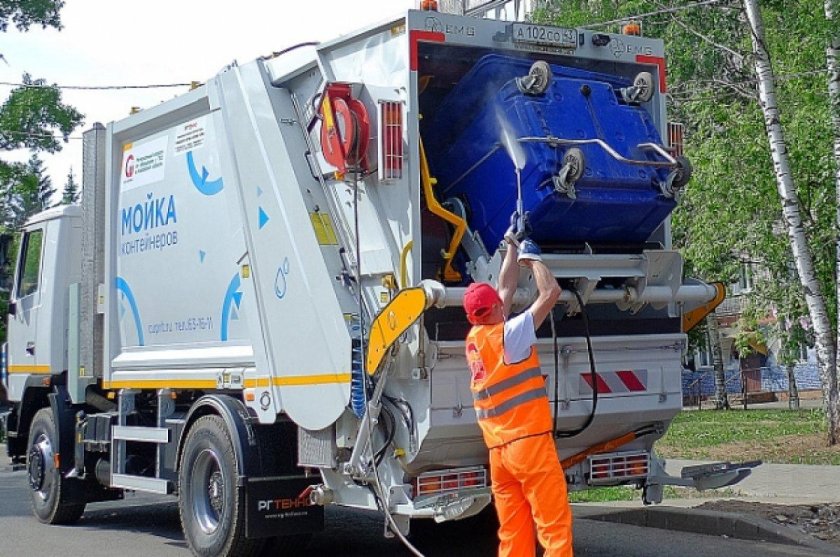 Машина для мытья контейнеров для мусора