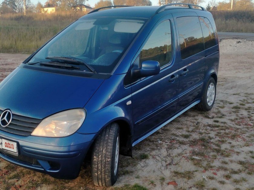 Покажи 1 автомобиль Мерседес