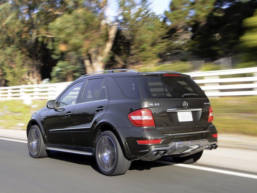 Mercedes-Benz ml 63 AMG