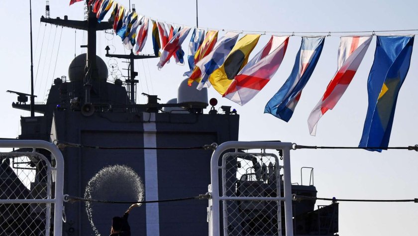 Военно-морской флаг России