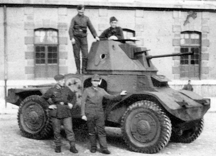 Panhard 178