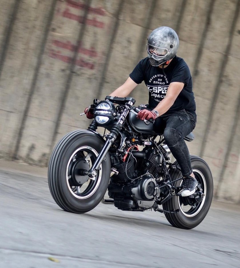 Yamaha XV 750 Scrambler