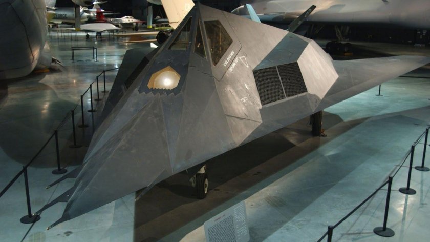 Ф 117 Найт Хоук