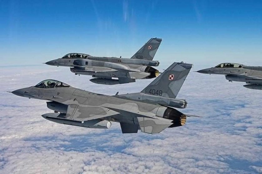 F16 ВВС Польши