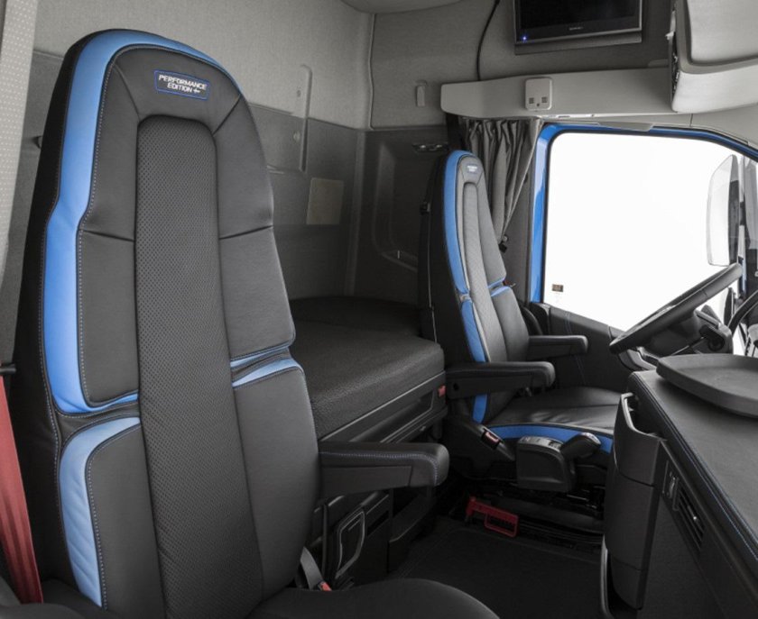 Volvo FH 540 XL Interior