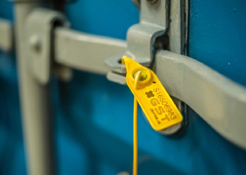 Пломба на контейнере