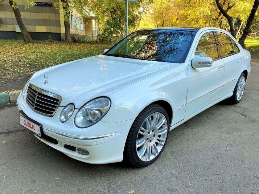 Мерседес е320 2002