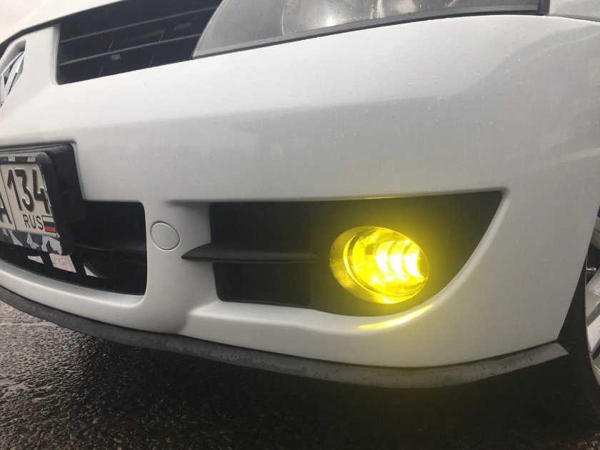 Led ПТФ Renault symbol