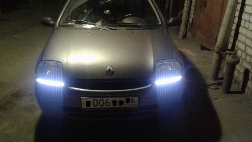Renault symbol ходовые огни