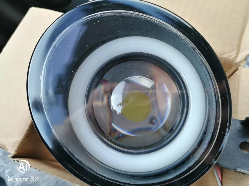 Линзованные ПТФ Renault